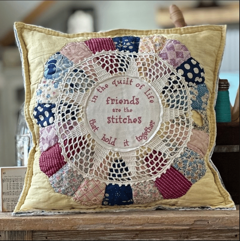 💝Gift Idea 49% OFF🎁Vintage Quilt Friendship Pillow🎅-2